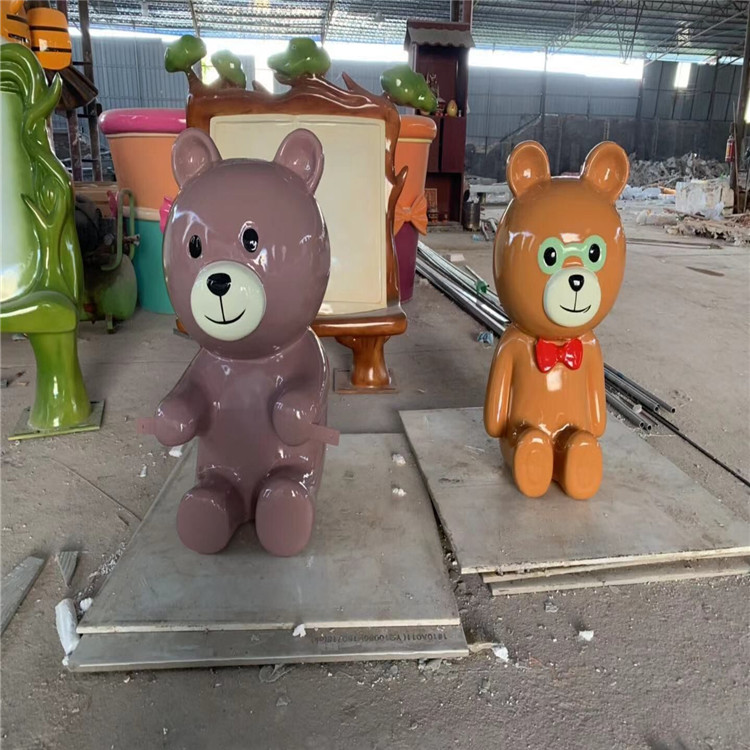 商业街玻璃钢卡通雕塑摆件 户外网红布朗熊卡通雕塑