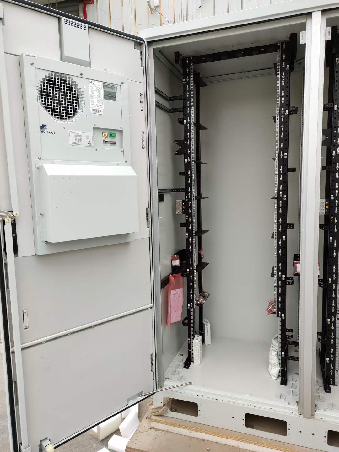 华为2米室外通信电源柜双门双仓MTS9511A-GX2002户外柜价格