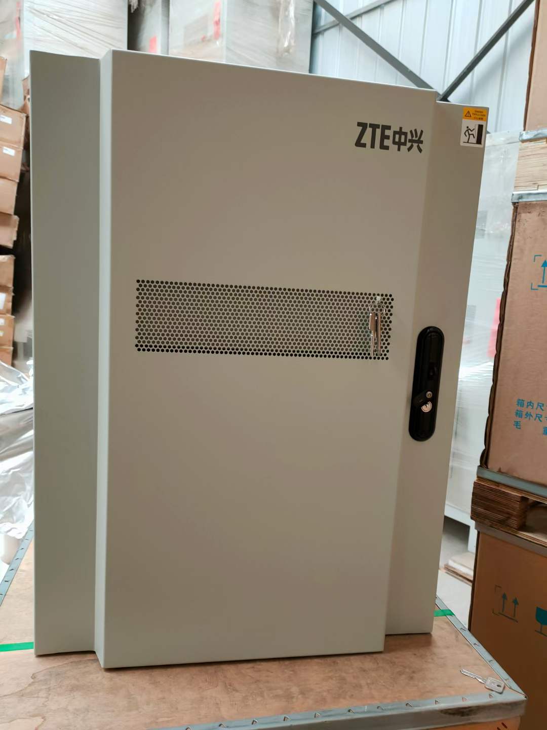 中兴zxsdrbs8700main电池柜设备柜分布式基站