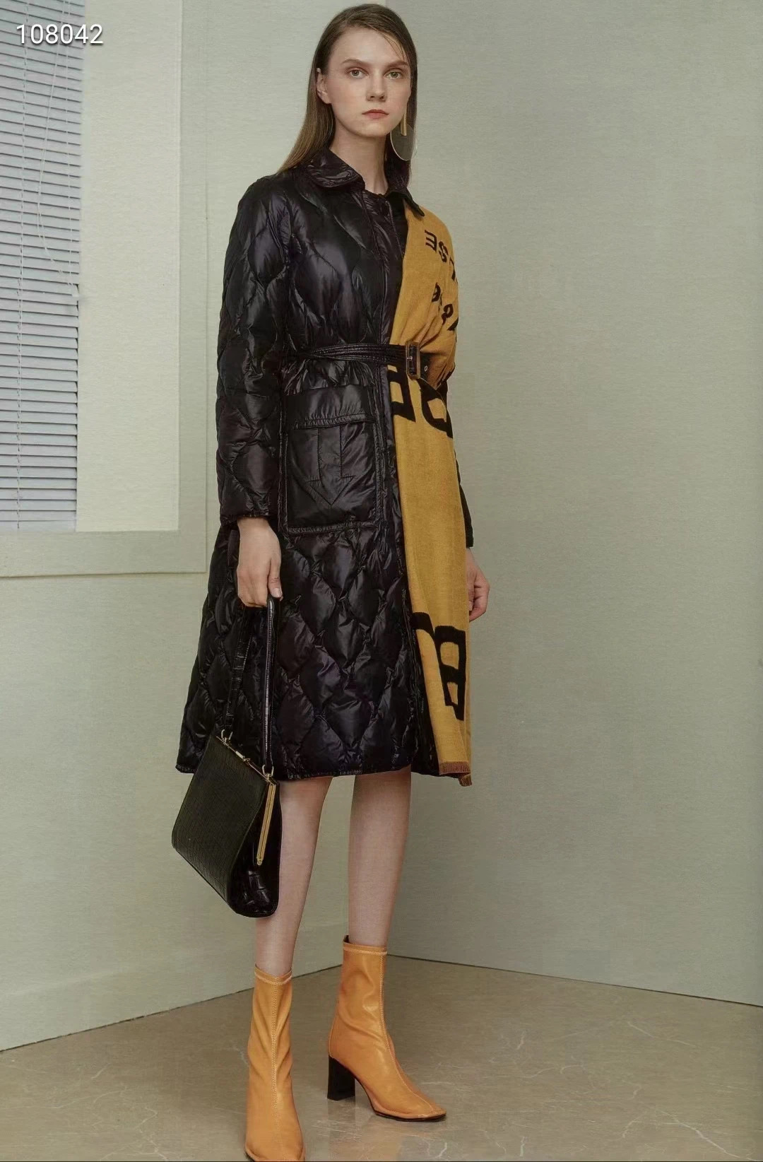 羽沙国际品牌折扣女装批发阿曼施货源渠道