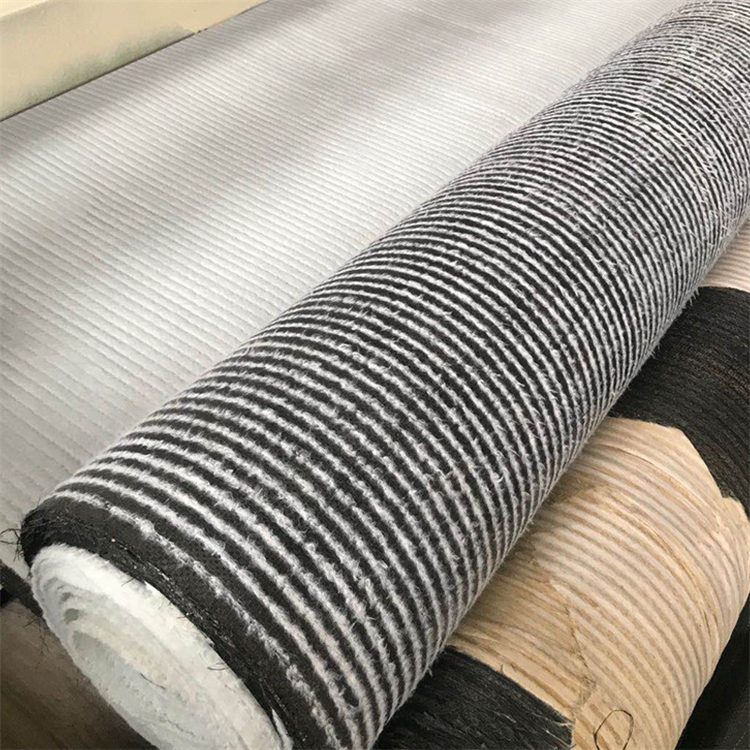 滁州膨润土防水毯厂家库存 人工湖防水毯