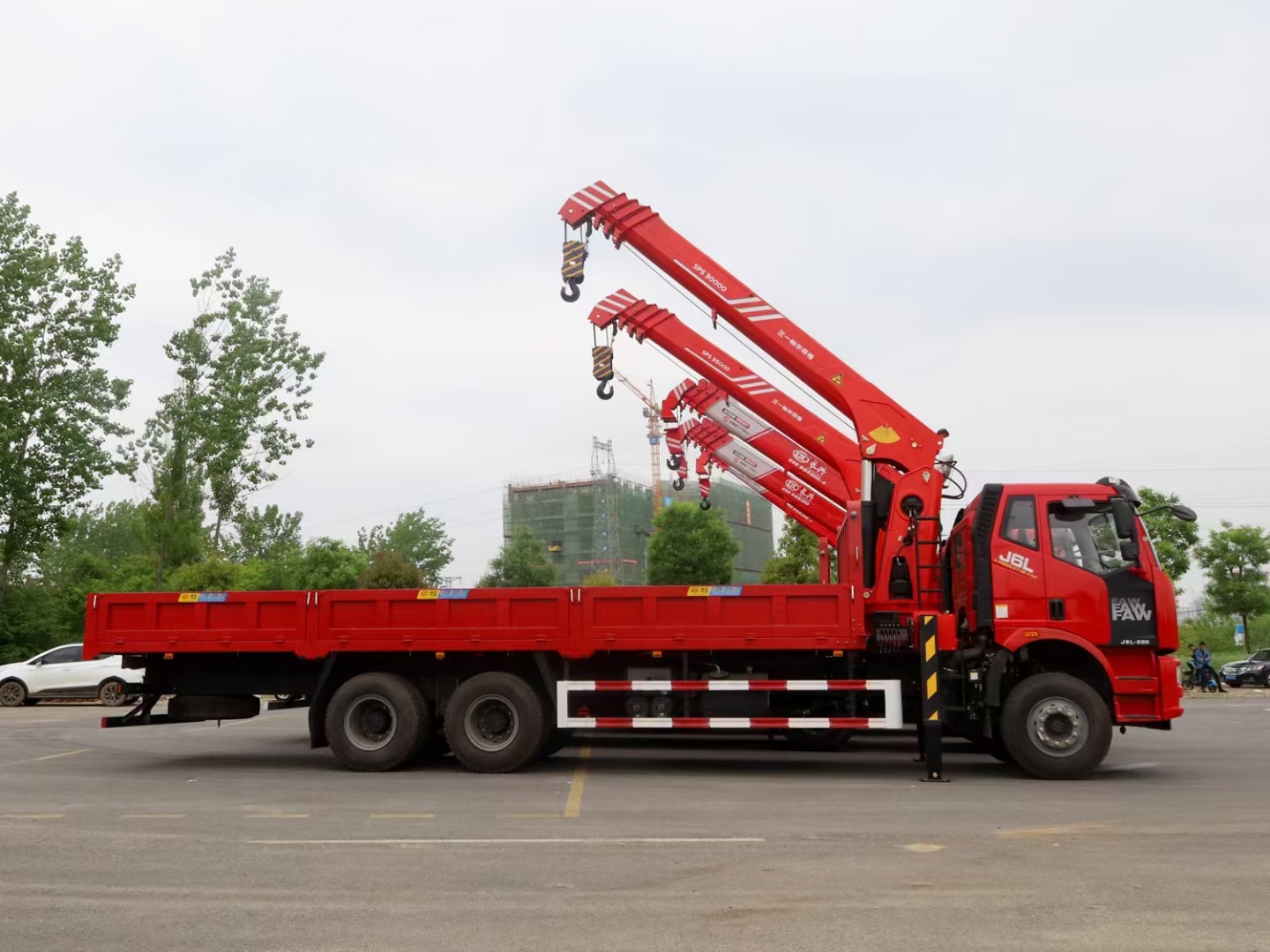 国六解放j6随车起重运输车