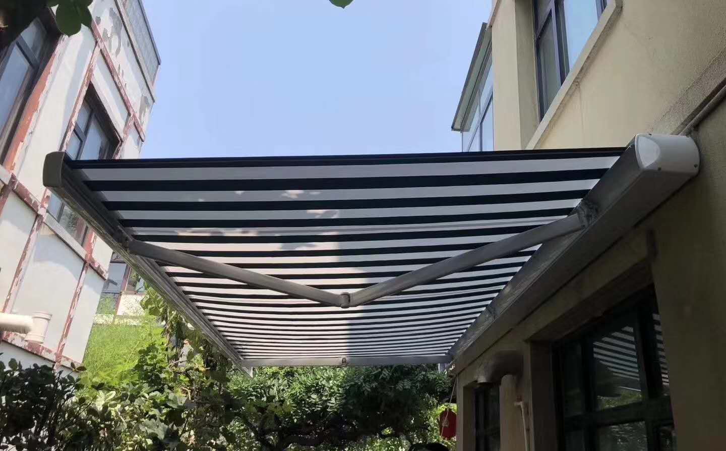 北京电动遮阳帘,北京电动窗帘,北京户外遮阳棚,舞台幕布背景等产品