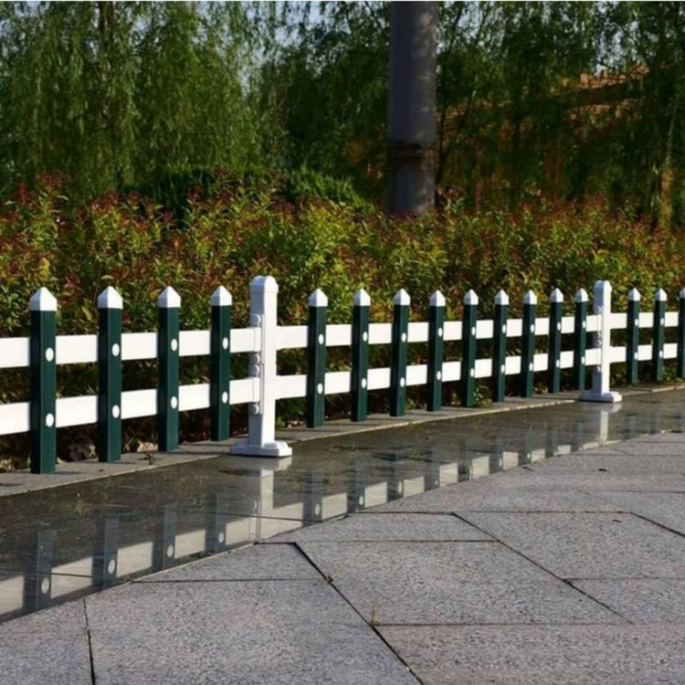 路边护栏厂家 马路护栏批发 九星防腐木栅栏