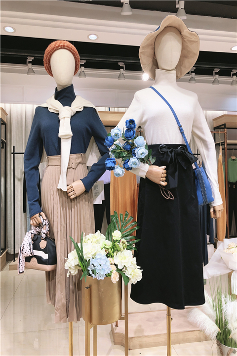 广州品牌花雨伞 女装尾货折扣货源