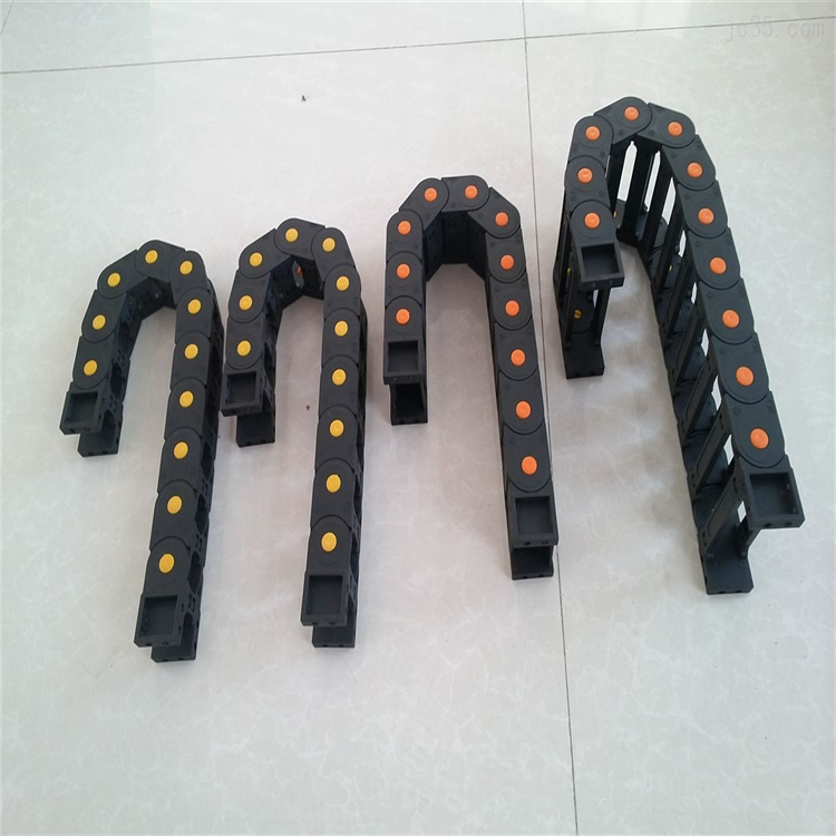 定做全封闭钢铝拖链