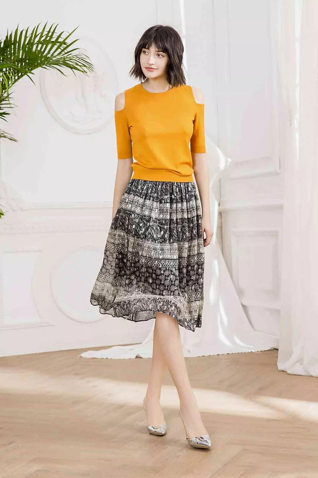 北京市名品女装折扣店厂家供应