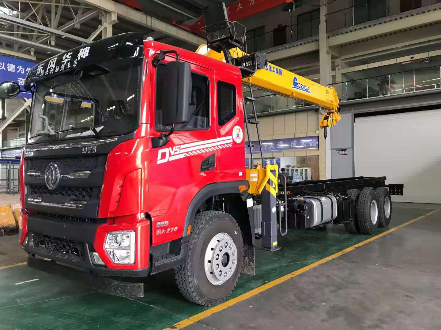 国六徐工12吨随车吊