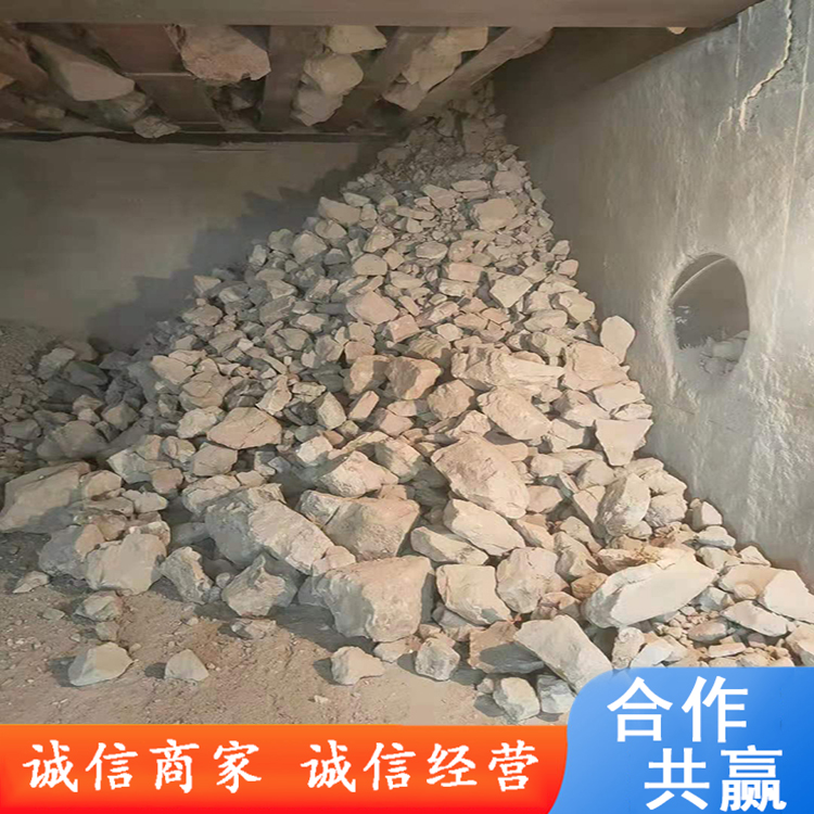 工程工地石灰公路铺路大石灰块恒巨供应价格