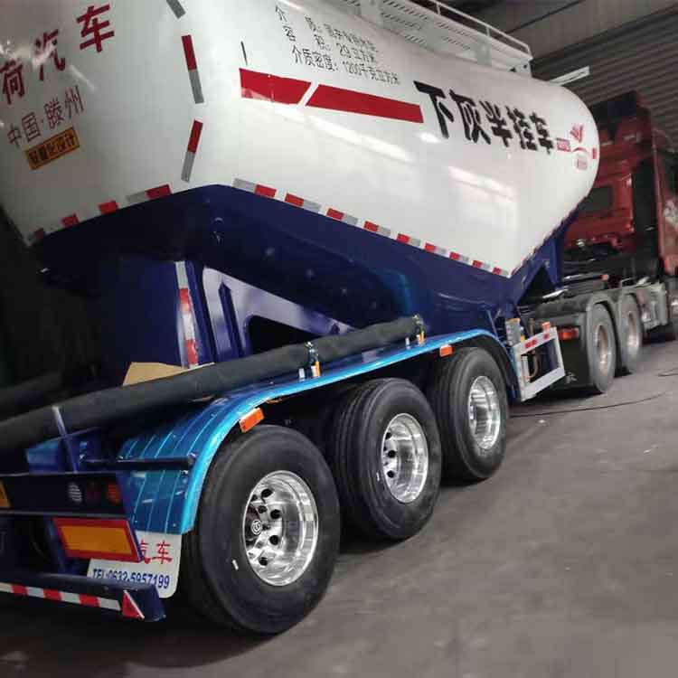 厂家销售 矿粉散装水泥罐车 低密度粉粒物料运输车可提档