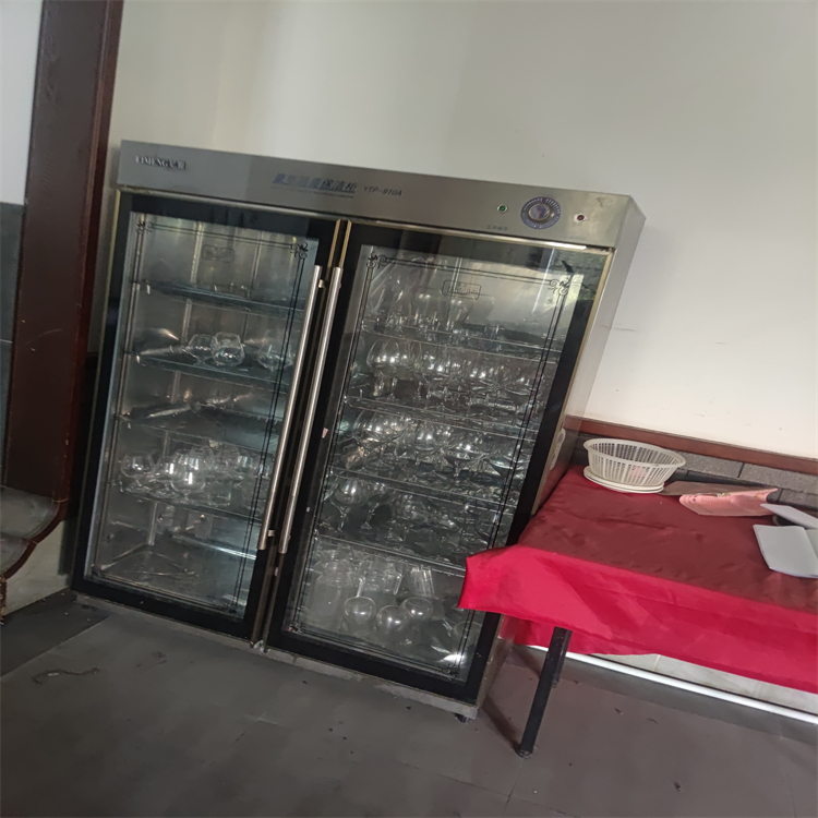 深圳市酒店旧设备回收 酒吧桌椅灯光设备回收 收购不锈钢厨具