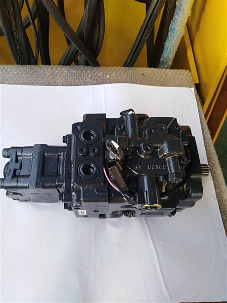 小松挖掘机液压泵总成pc567液压泵主泵大泵总成