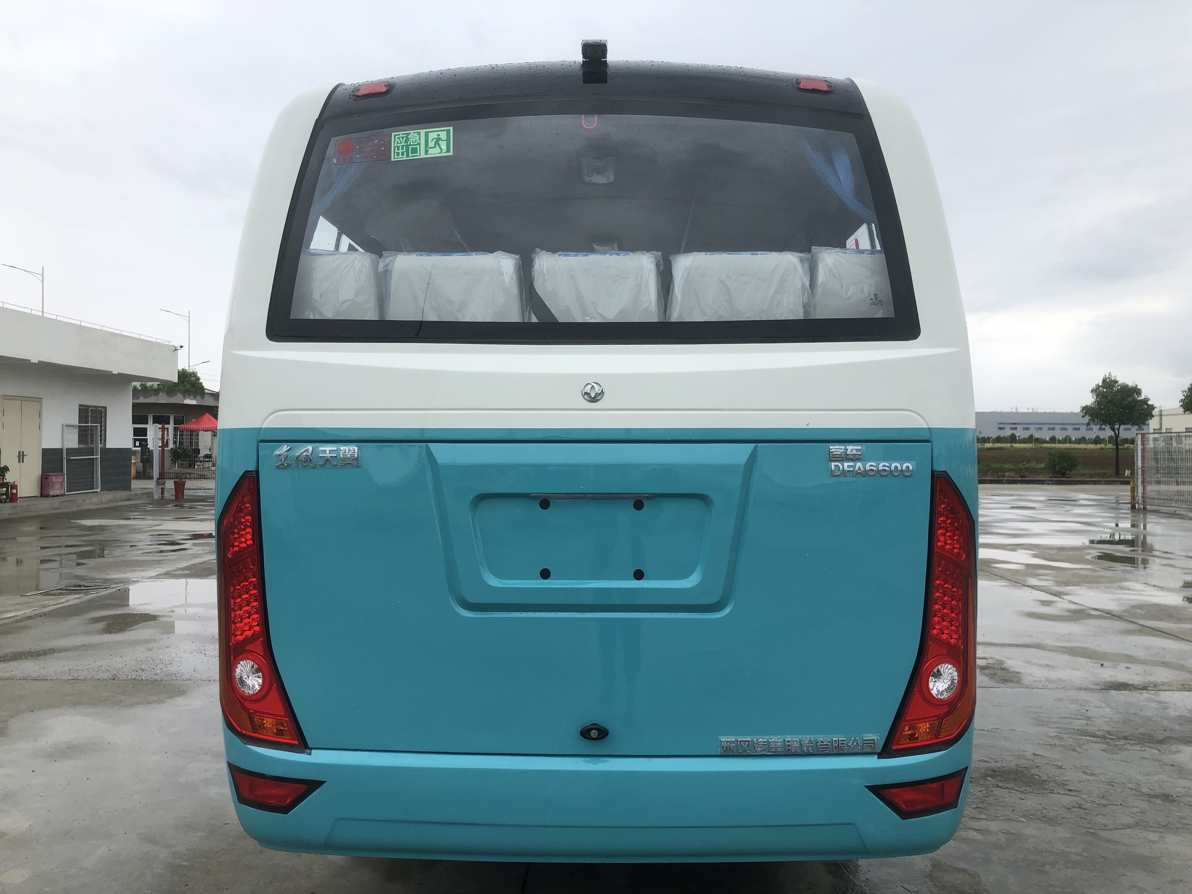 金织县东风19座客车营运19座客车价格国六19座公路车报价