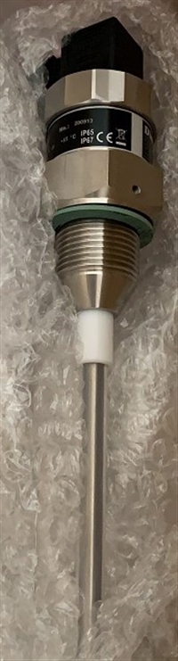 DINEL CLM-36-N-12-G-I E200电容式液位传感器