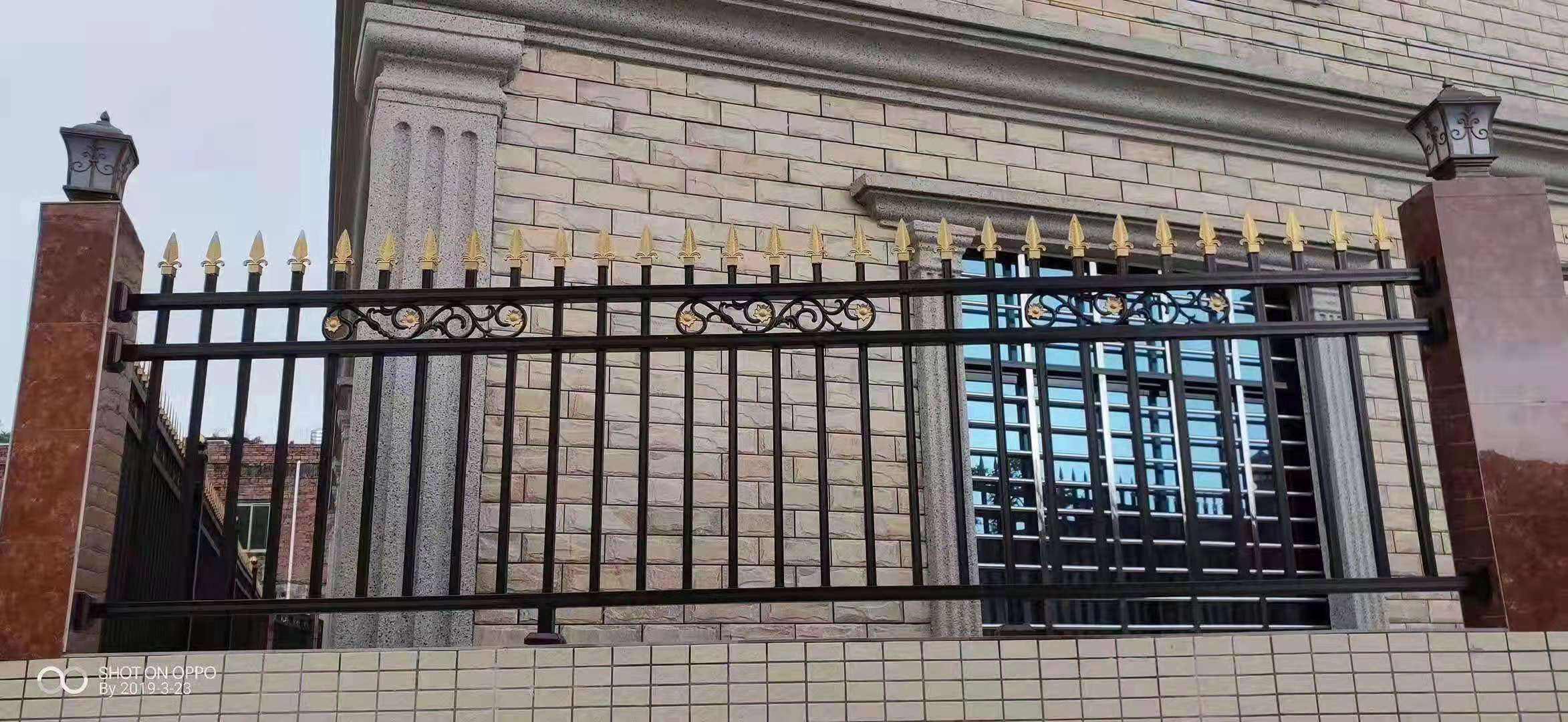 锌钢铁艺专用围栏a府谷县锌钢铁艺围栏厂a锌钢铁艺围栏加工