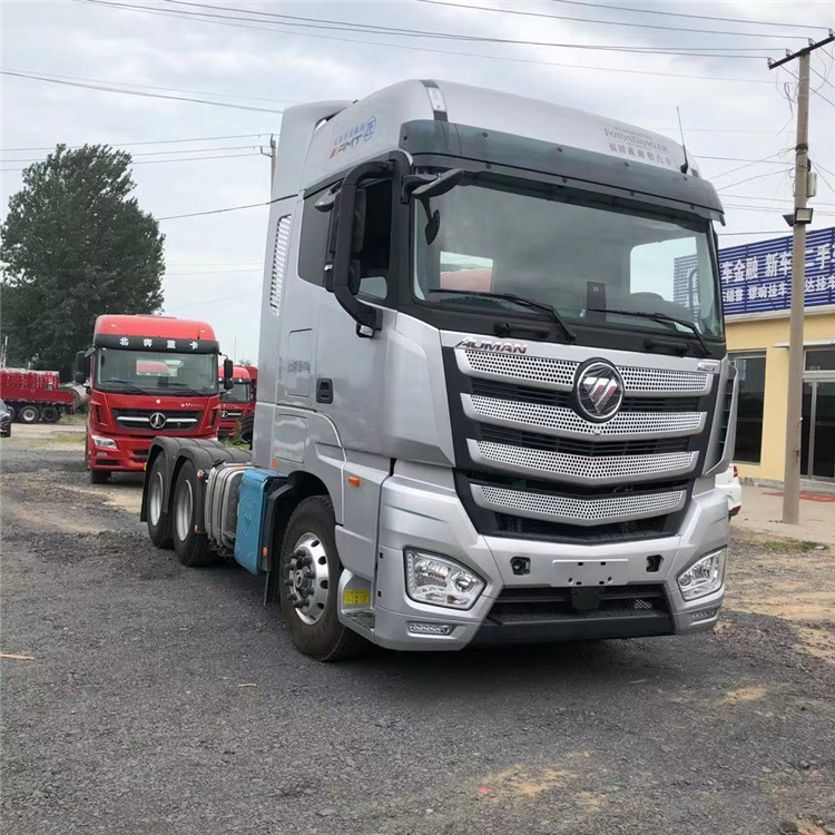 运输牵引车头 欧曼双导半挂牵引车 厂家供应