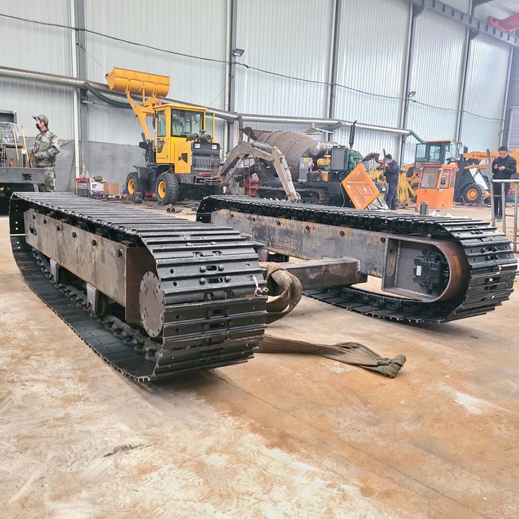 履带行走液压底盘四轮一带底盘总成5吨液压履带底盘