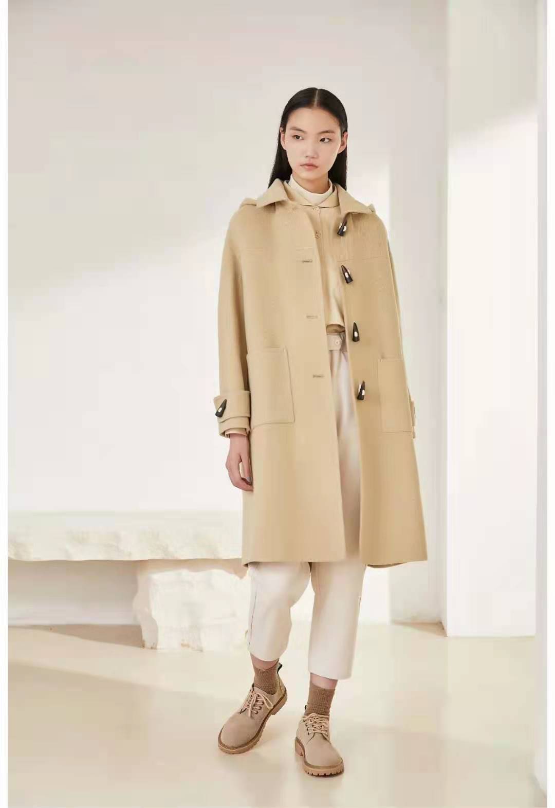 中老年人女装 米珂拉女装 卡曼女装 东莞虎门女装批发市场