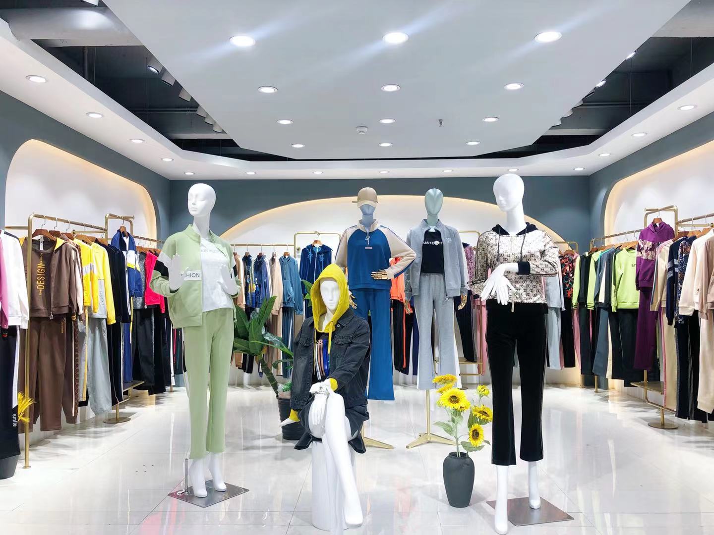 淘宝热卖女装劲草女装浅秋女装女装新款羽绒服