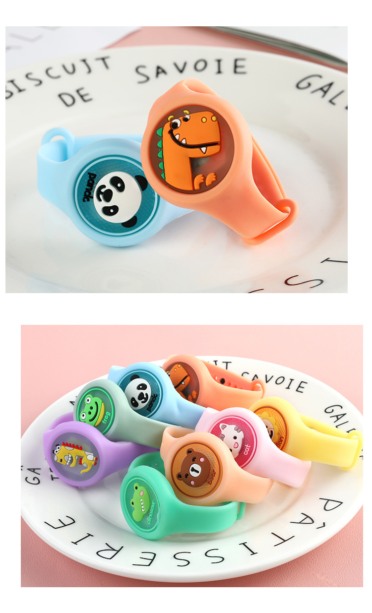 夏韩国卡通创意闪光手环硅胶驱蚊手环儿童孕妇防蚊手环成人户外驱蚊扣