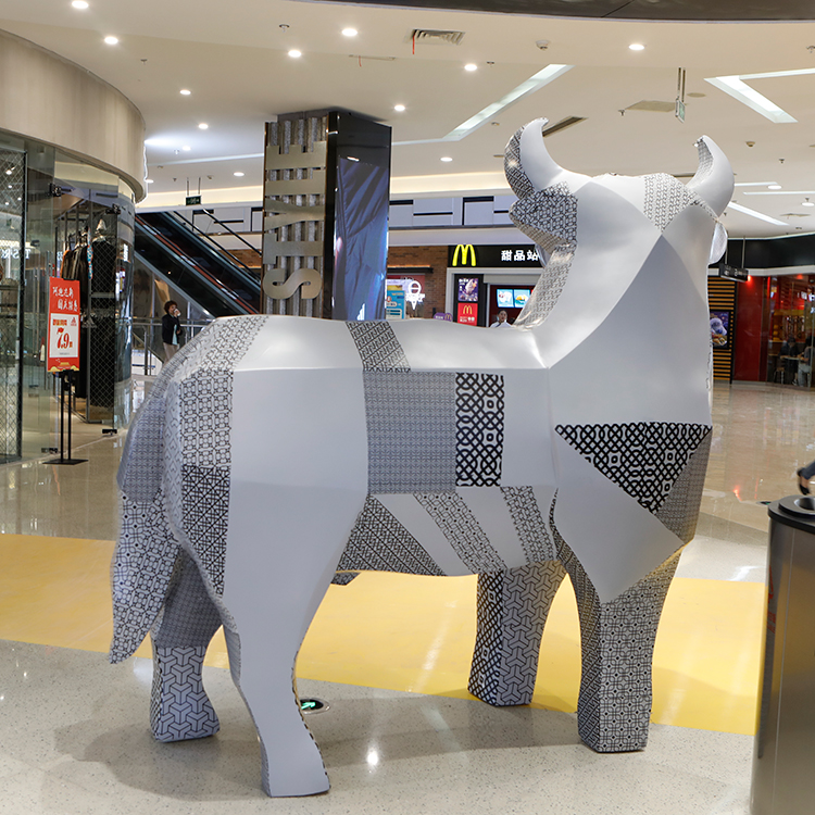 四川抽象雕塑牛 玻璃钢商场牛摆件 室内展厅酒店动物雕塑 杜克雕塑