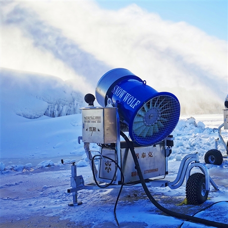 人工智能造雪機(jī)設(shè)備覆蓋面積 可旋轉(zhuǎn)小型造雪機(jī)滑雪場(chǎng)選址