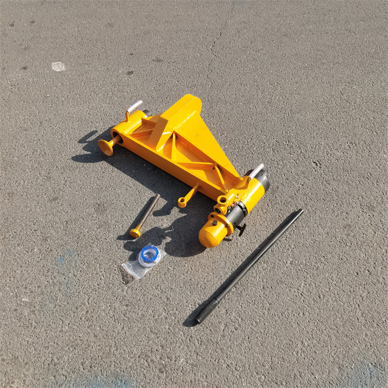 鑫隆旺铁路手动液压弯道器机械式液压弯轨机轨道液压直轨机