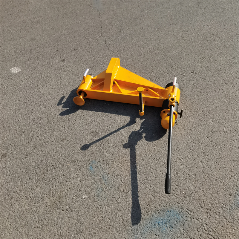 鑫隆旺铁路手动液压弯道器机械式液压弯轨机轨道液压直轨机
