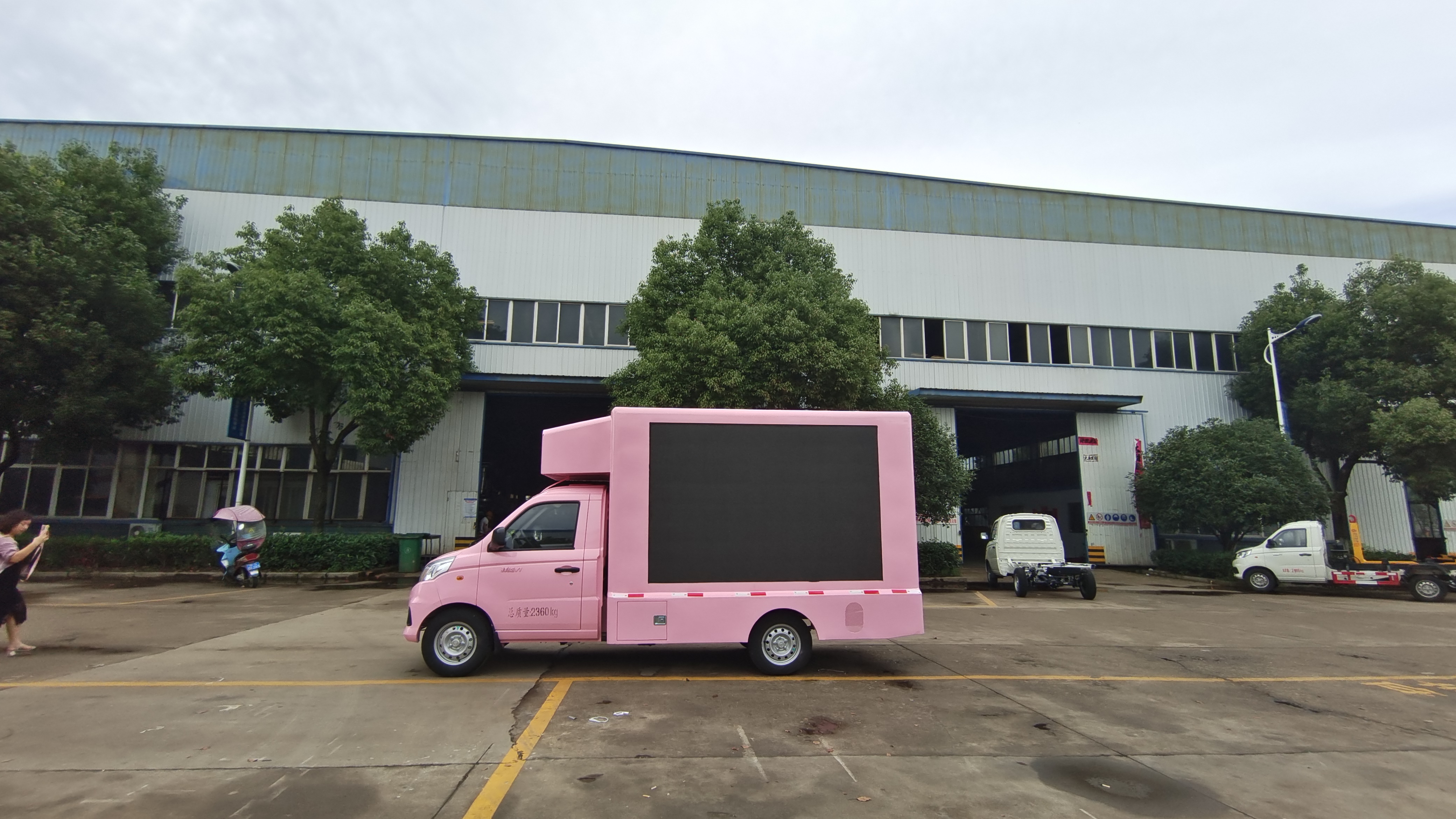 p3led彩屏卫浴流动播放车生产厂家