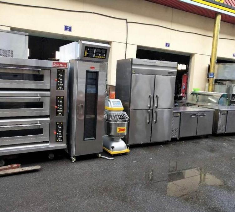 蛋糕房烘焙设备回收面包切片机回收烘焙房设备回收各类进口烘焙设备