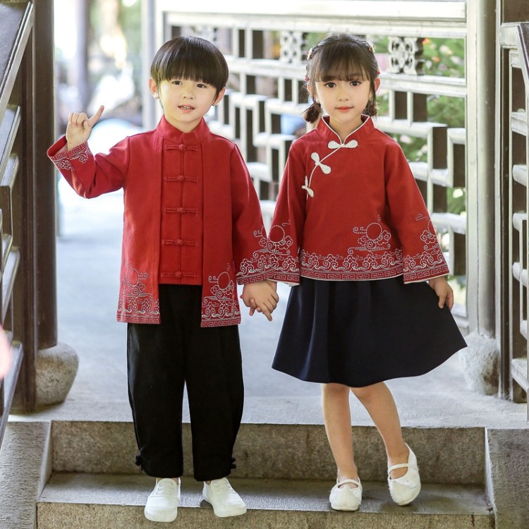 秋季学生汉服 风表演服定制 可来图定制