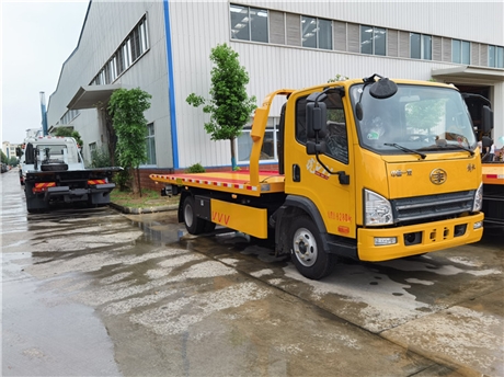 重汽豪沃道路救援车现车急售