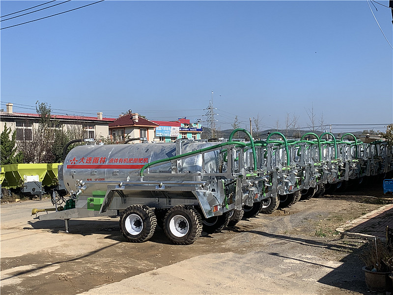 养猪场粪污还田沼液施肥机污水粪水混合沼液施肥罐车