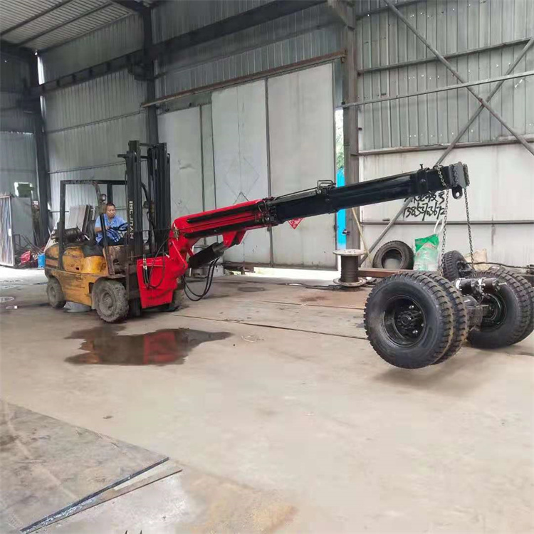 湖北定制小型液压叉车吊车 叉车改装液压吊臂 全自动叉车飞臂吊