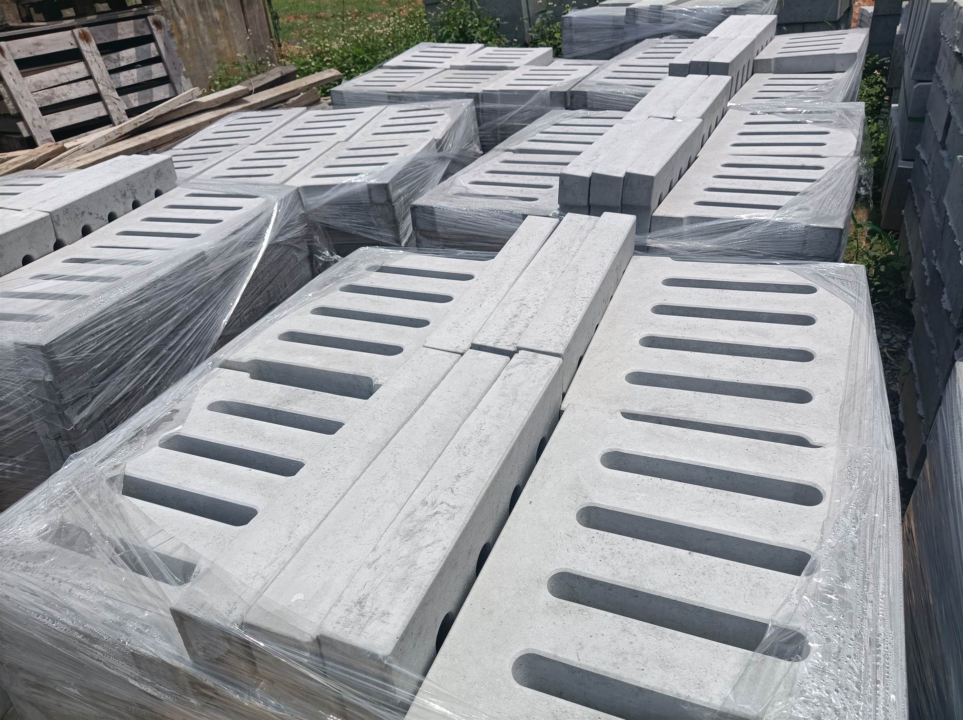 厦门水泥预制沟盖板