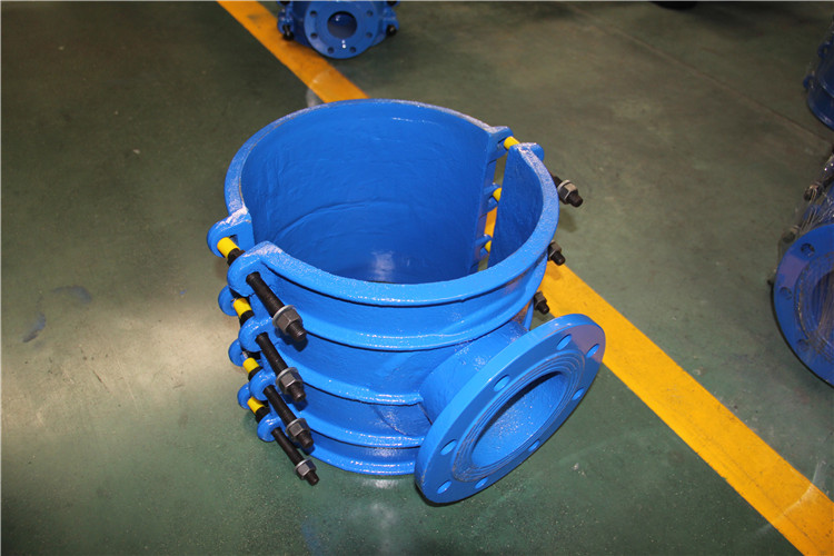 铸铁马鞍三通分水卡子工业管道分支开孔用法兰式两合三通现发