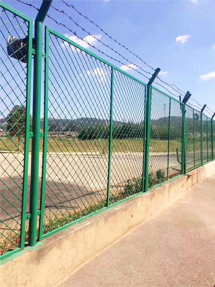 护栏网隔离网框架护栏隔离网车间隔离护栏弘迅护栏网厂