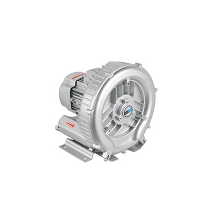 高压风机组装车间一角