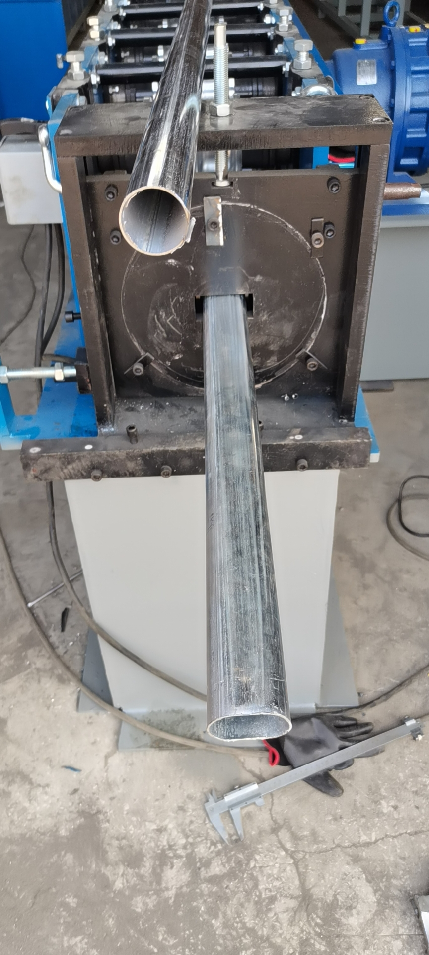 压扁机  镀锌管压扁机 不锈钢管压扁机