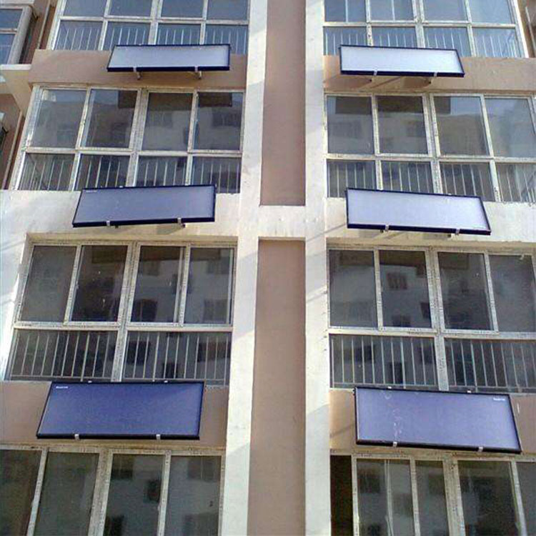 厂家出售 平板太阳能阳台壁挂太阳能 阳台壁挂太阳能热水工程