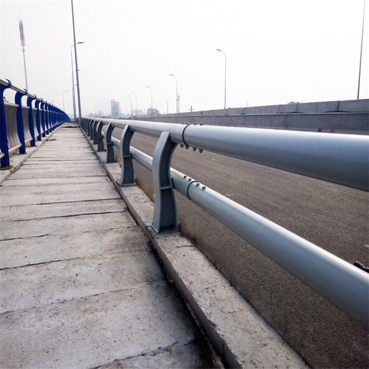 创铭u型防撞护栏不锈钢防撞护栏桥梁不锈钢防撞护栏