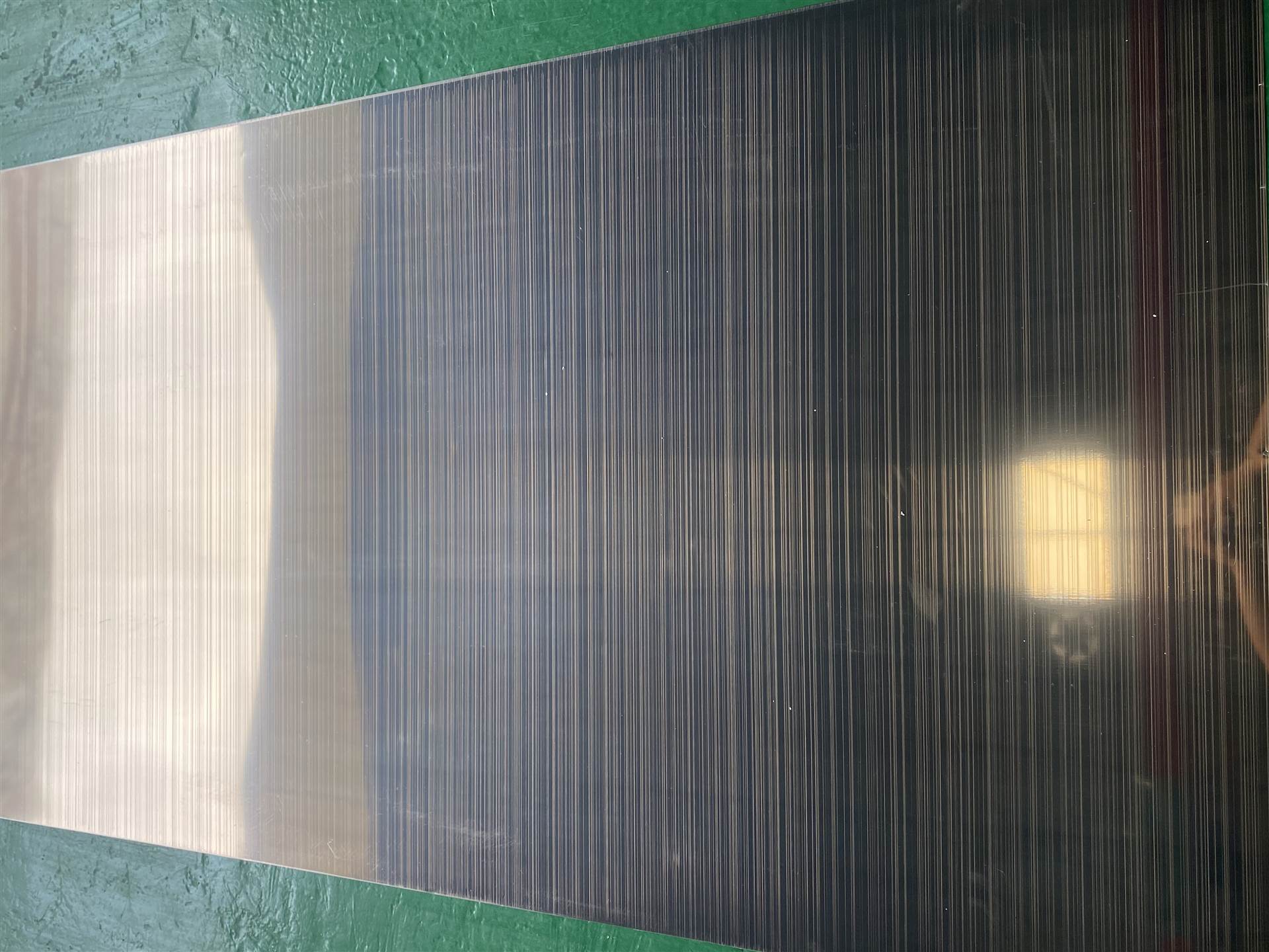 镜面苹果砂香槟金不锈钢装饰板