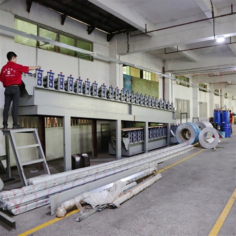 涡轮硬质门安装 防盗车库硬质快速门 涡轮门板自动化生产