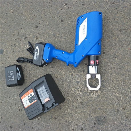 充电式电动液压工具锂电螺母破切器便携式生锈螺帽破开工具厂家