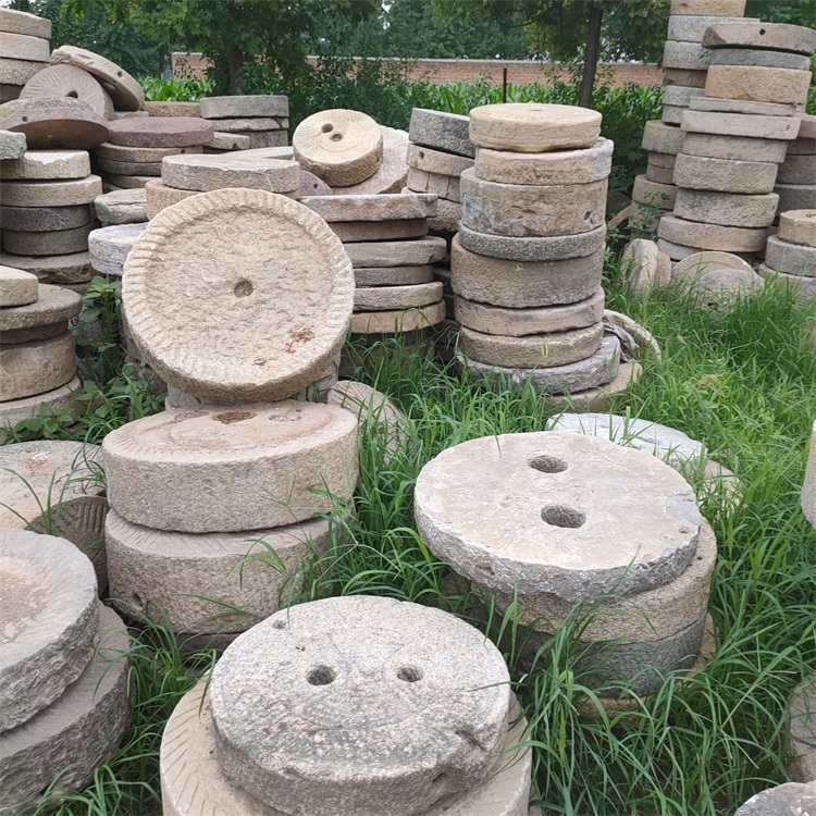 民俗老磨盘报价民间老磨盘景观园林防滑铺路石磨盘