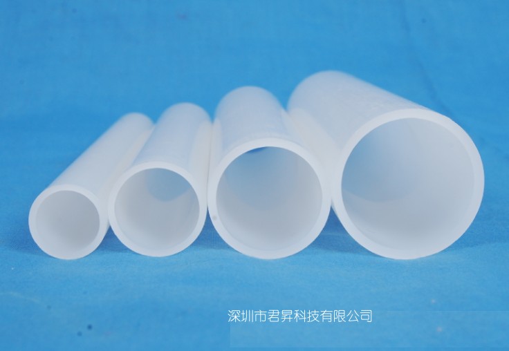 pvdf管材为高分子集合物-聚偏氟乙烯集合塑料材料,当其被加热至500