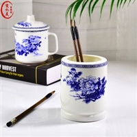 厂家批发陶瓷茶杯 青花骨瓷办公礼品杯 陶瓷笔筒两件套 定制 图案