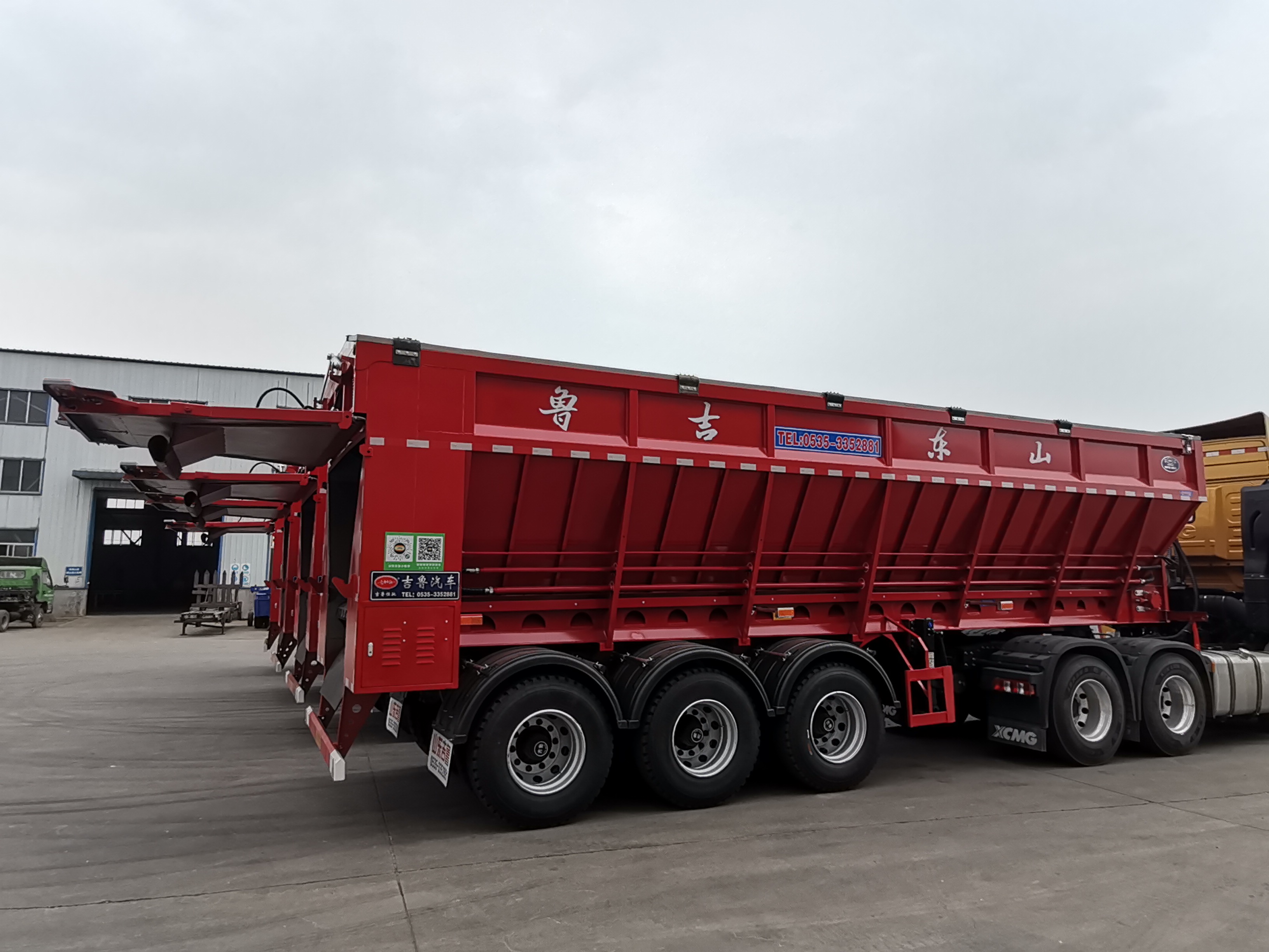 山东吉鲁汽车改装有限公司粮食运输车饲料运输车自卸半挂车