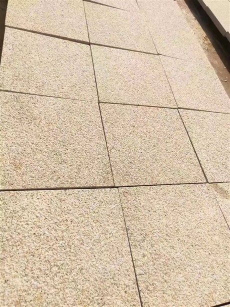 黄锈石地铺外墙干挂锈点均匀光泽度高无黑斑