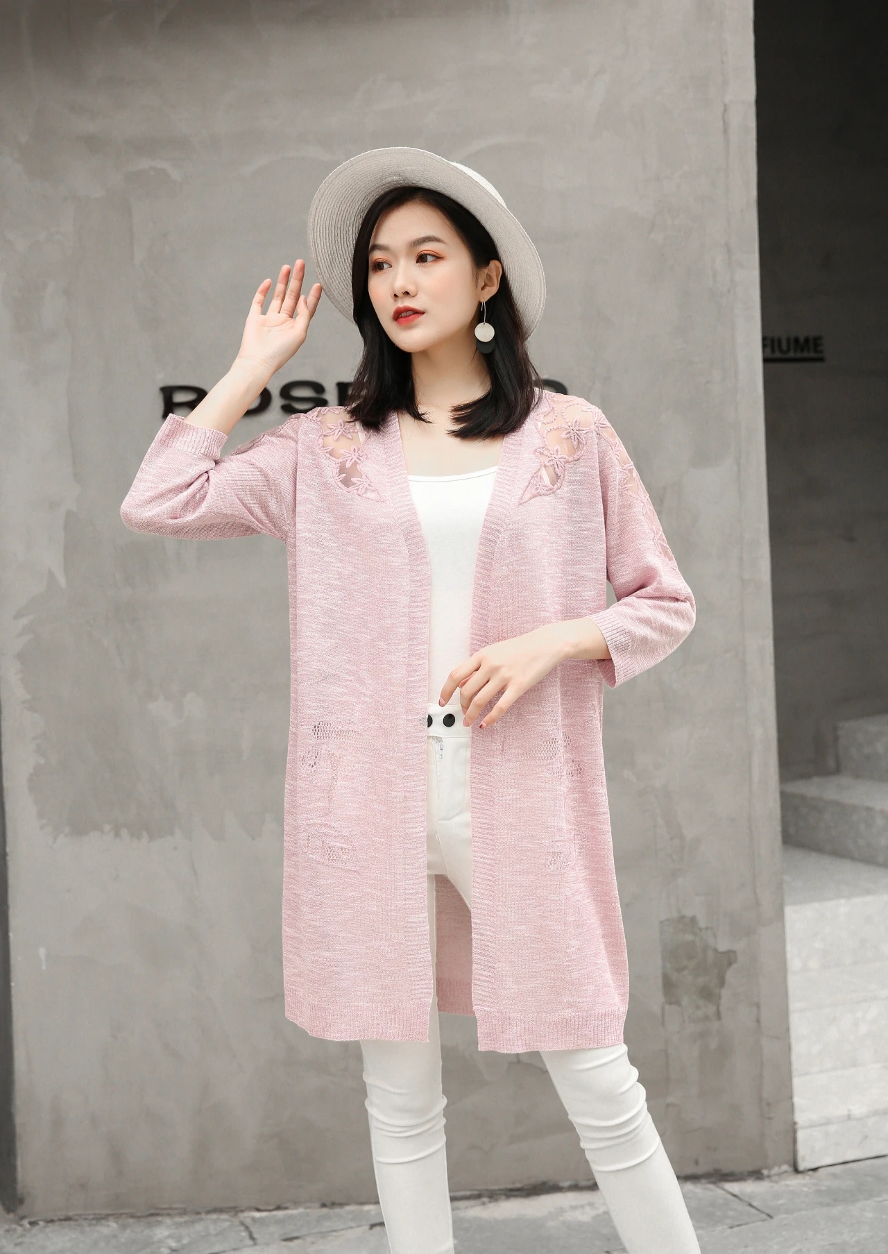 曼图菲2021秋 小清新亚麻开衫外套 品牌折扣女装货源 女士风衣外套